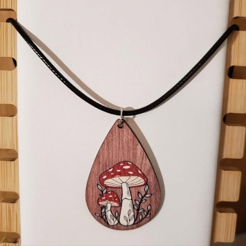 2/$14 New Mushroom Necklace Wood Jewelry Womens Accessories